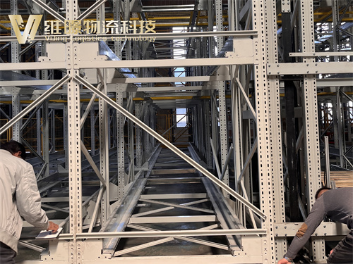 自动穿梭式货架与传统货架有何不同？